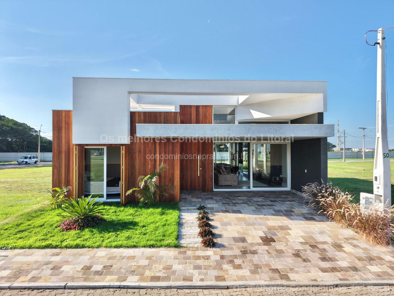 CASA TÉRREA À VENDA NO CONDOMÍNIO ALLURE | 147 m² | 4 Suítes | Xangri-Lá — Xangri-lá