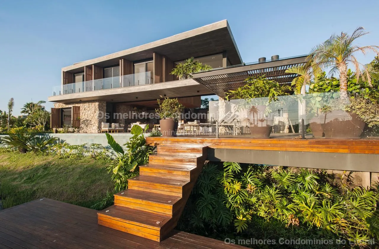 CASA À VENDA NO CONDOMÍNIO SENSE | 5 SUÍTES | 525 m² | AO LADO DO CLUBE | XANGRI-LÁ — Xangri-lá